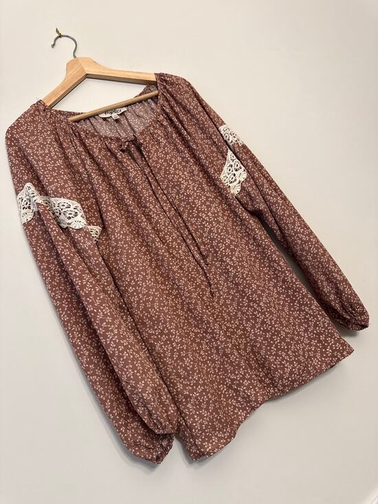 Haptics Tops - Haptics Blouse Women Large Mauve Floral Lace Trim Long Sleeve